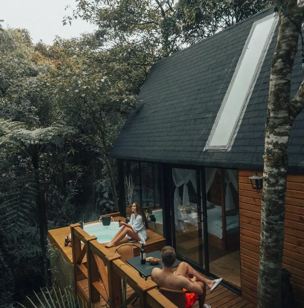 Onirico Luxury Hotel Medellin Campsite